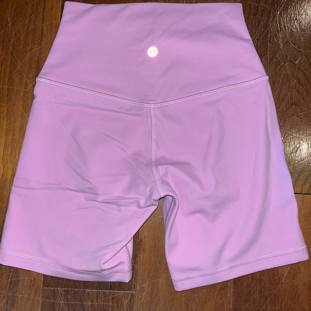 NWT Lululemon Align HR Short 6” Inseam Size 4 Women’s Pink